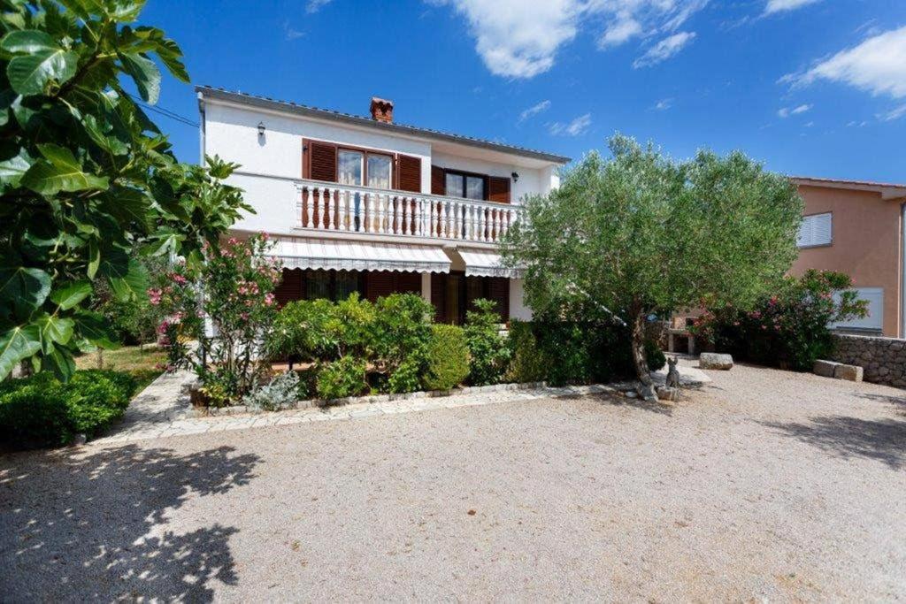 Adria-Holiday House With A Private Pool In Krk Kornic Ngoại thất bức ảnh